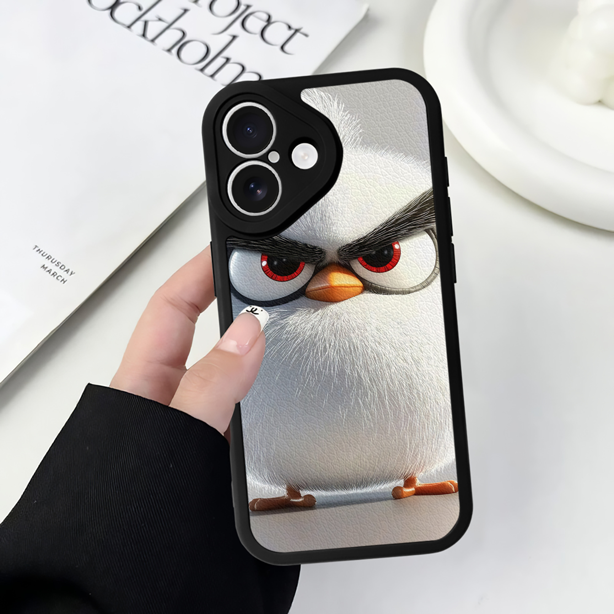 （画像用） Angry Birds アングリーバード 【iPhone 16シリーズ対応】シリコンスマホケース（レザー調） 材質：シリコン
